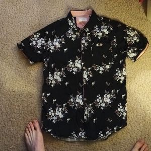 Beautiful Floral Button Up